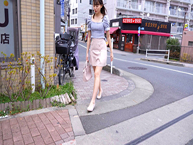 一人暮らしの美女が鬼畜犯罪集団に狙われる自宅押込み中出しレ〇プ 日向ゆら サンプル動画サムネイル